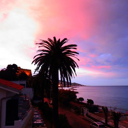 Blue Beach Bussana Nuova Eksteriør bilde