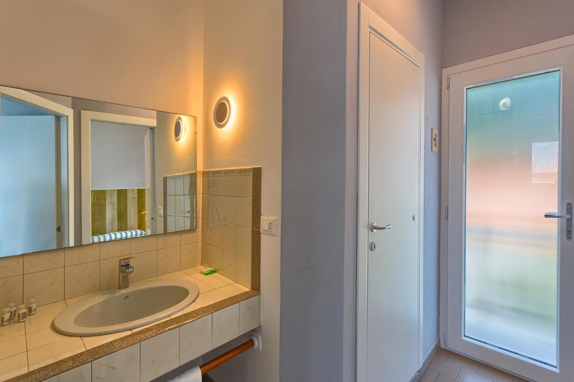 Blue Beach Bussana Nuova Rom bilde
