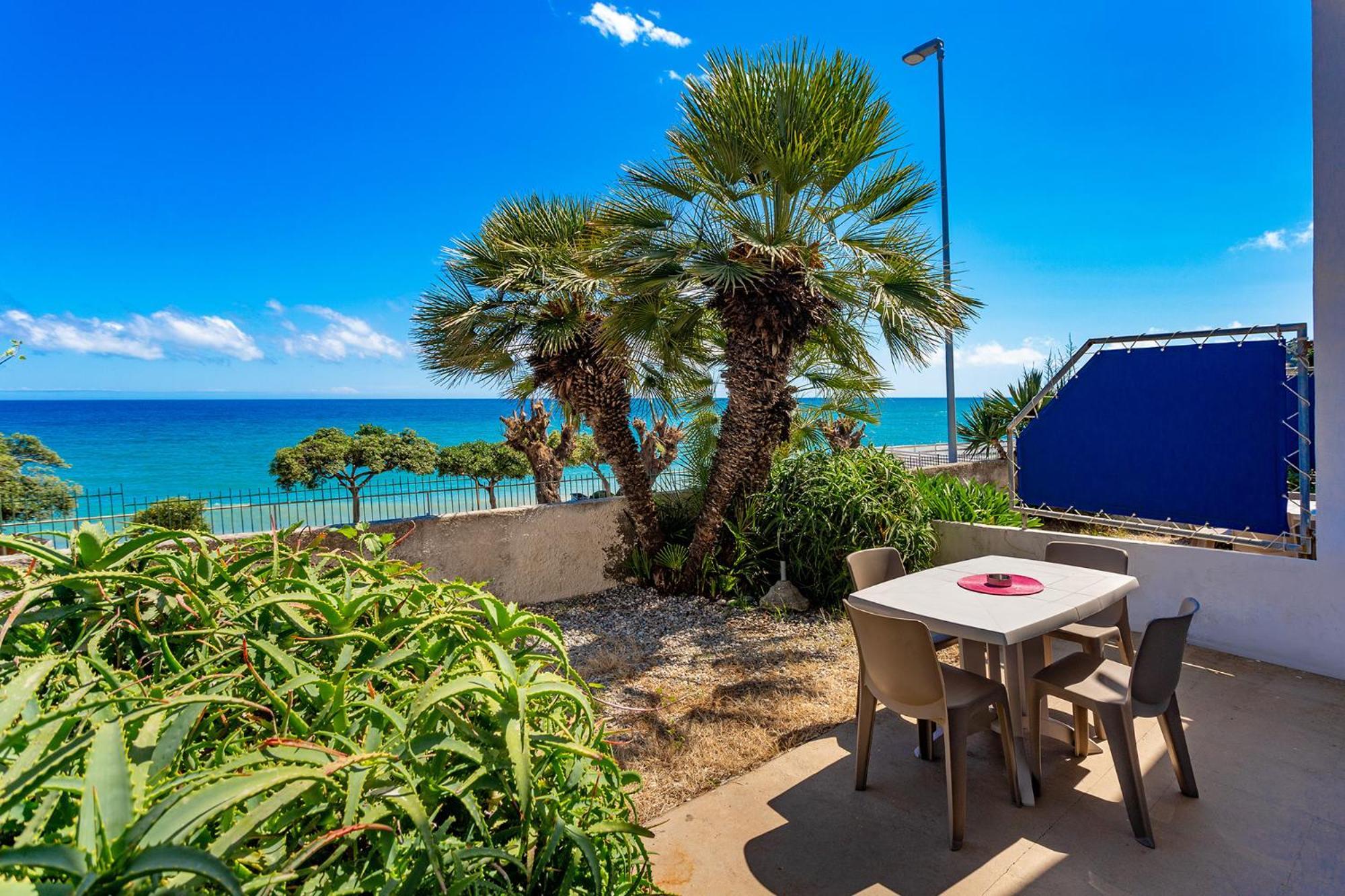 Blue Beach Bussana Nuova Eksteriør bilde