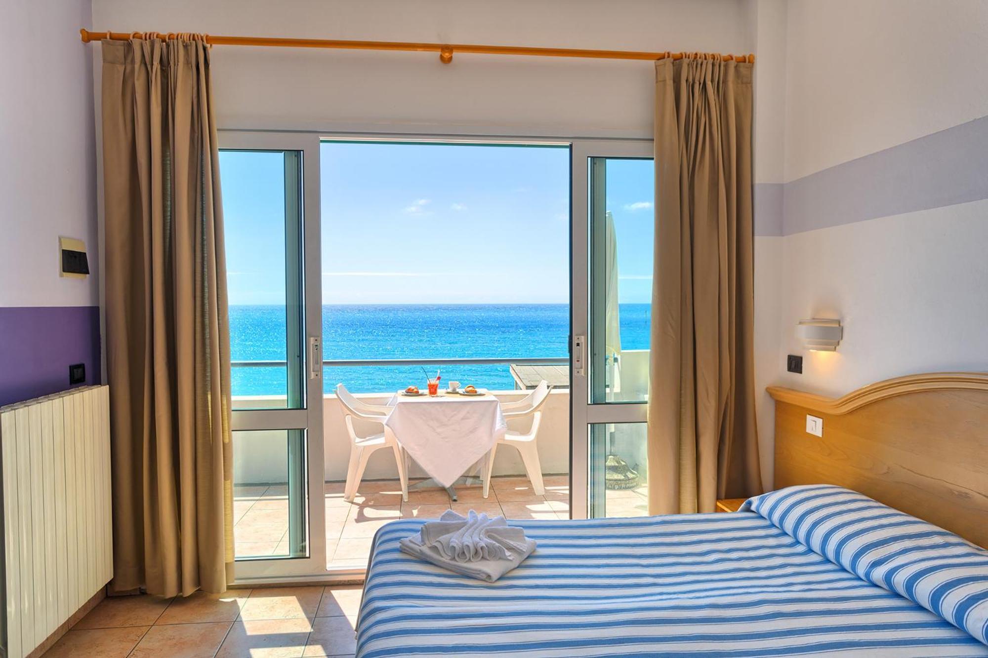 Blue Beach Bussana Nuova Eksteriør bilde