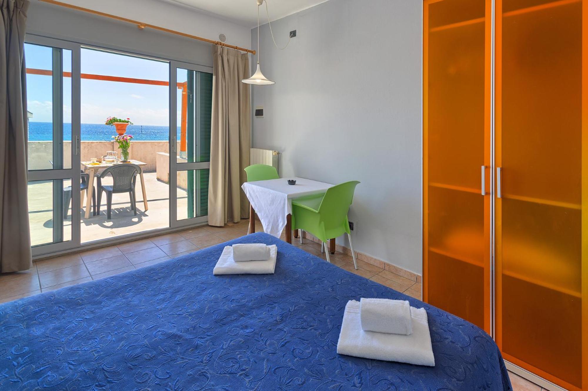Blue Beach Bussana Nuova Eksteriør bilde